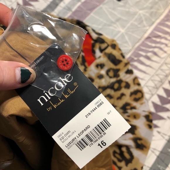 Long leopard dress - Picture 7 of 7